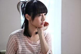 娱乐吃瓜酱卖茶女